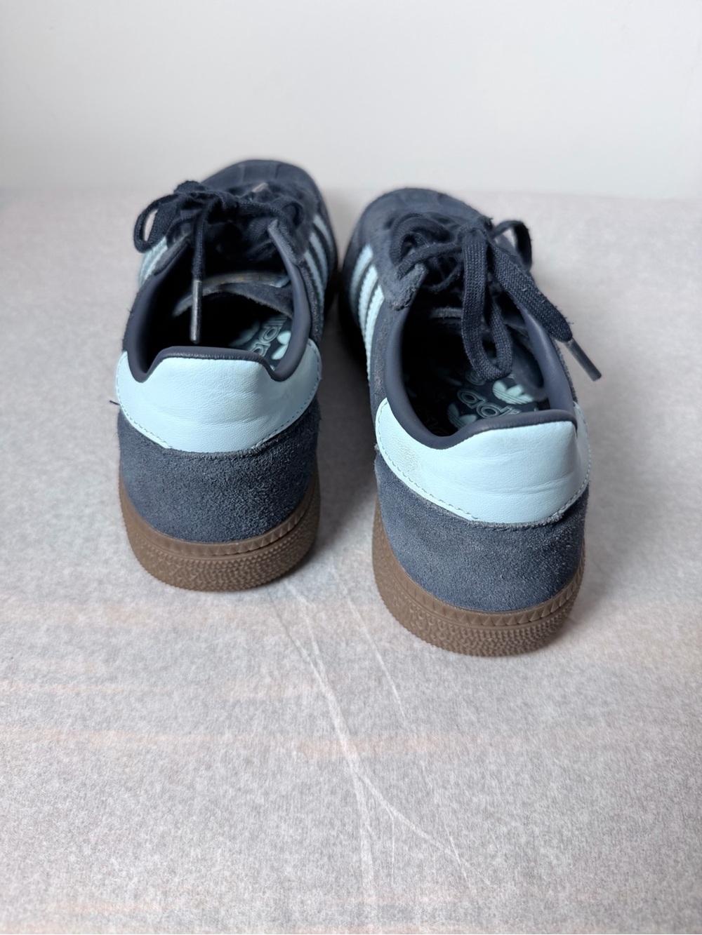 adidas Handball Spezial Kids Suede Sneaker in Navy and Light Blue - Picture 7 of 9